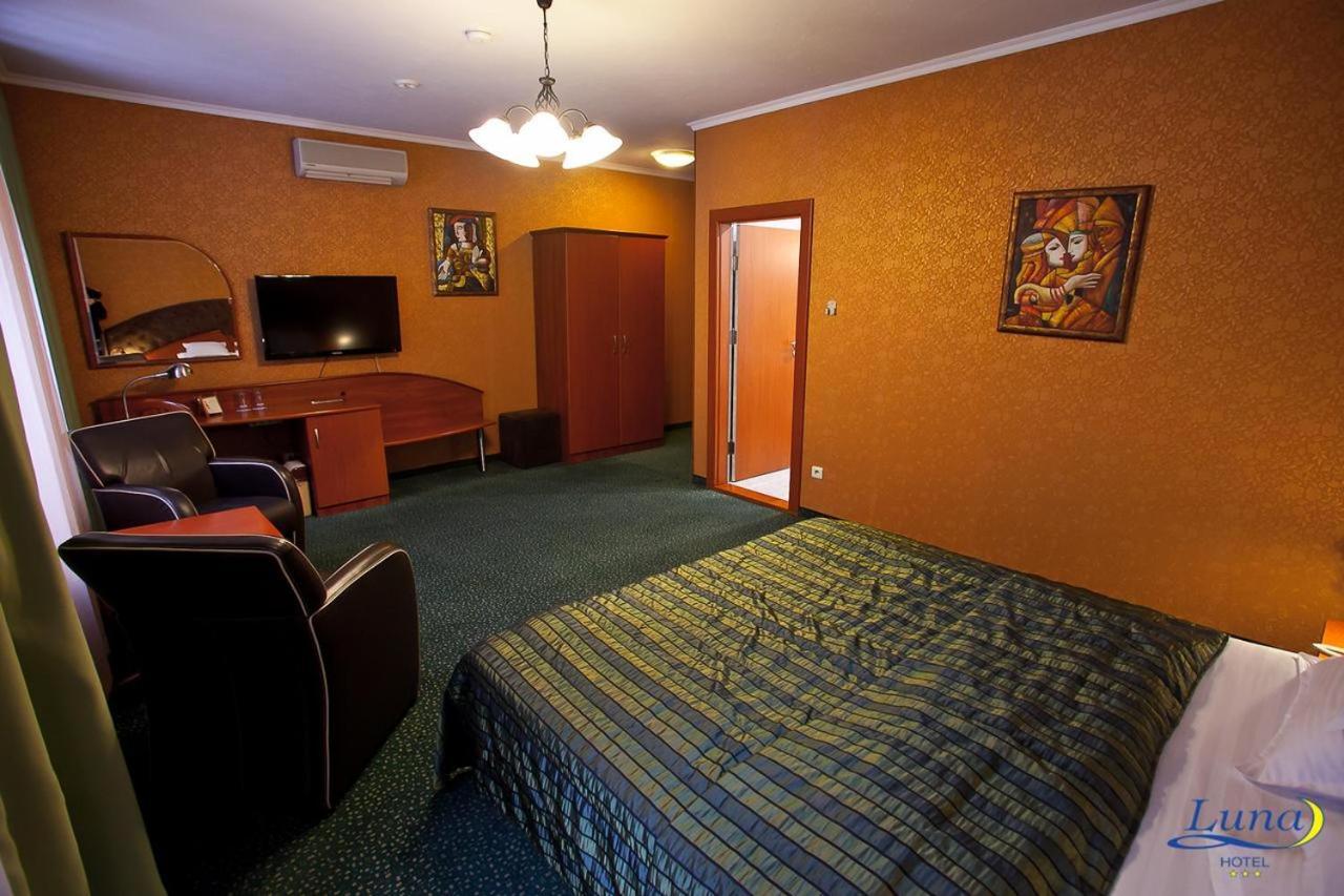 Luna Hotel Kišiněv Exteriér fotografie
