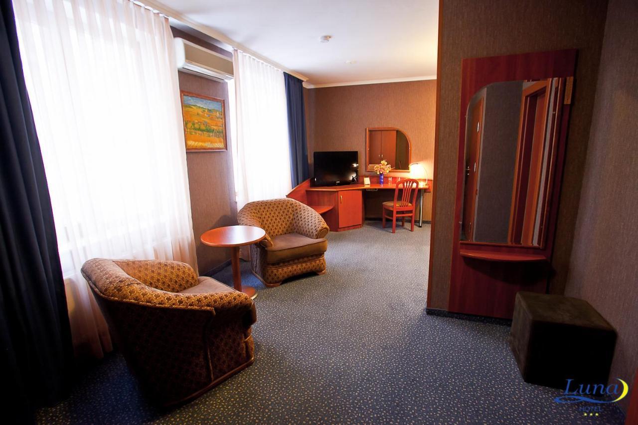 Luna Hotel Kišiněv Exteriér fotografie
