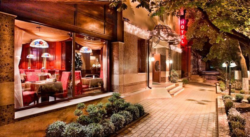 Luna Hotel Kišiněv Exteriér fotografie